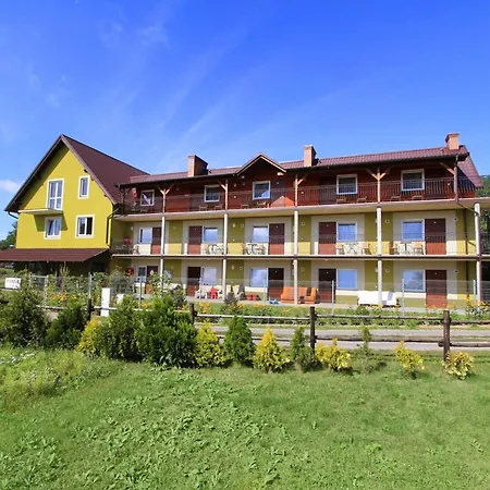 Stacja Akacja Homestay